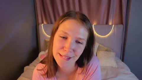 Ann online show from September 16, 6:44 pm