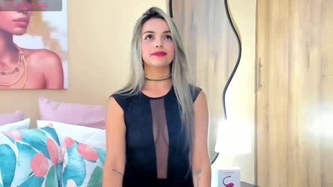 MaylinFox online show from February 20, 2:02 pm