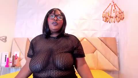 May online show from October 18, 3:33 am