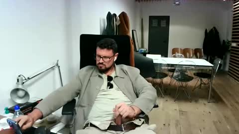 maythe4bwu online show from September 30, 10:53 pm