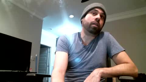Snapshot of mcbuster11 chatting on February 4, 5:31 am mcbuster11 online show from February 4, 5:31 am