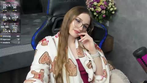 mcfly_11 online show from February 19, 11:59 pm