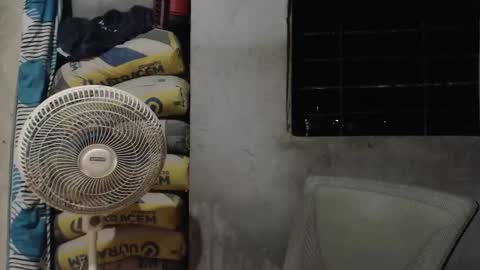 Mcgregor online show from October 18, 2:27 am