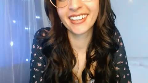 Mckayla online show from February 26, 3:59 pm