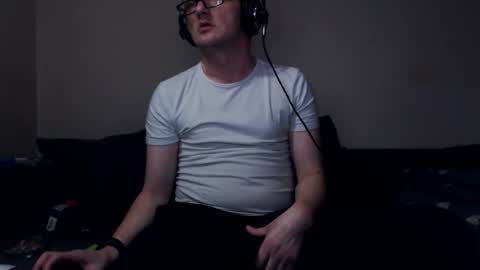 Mike online show from December 5, 8:28 pm