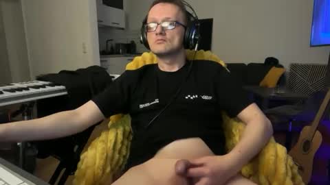 Mike online show from February 20, 10:01 pm