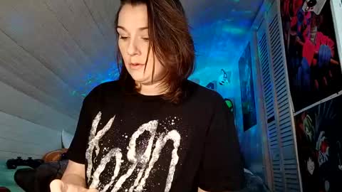 Judy with da booty online show from December 17, 2:00 pm