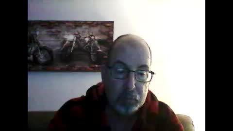Snapshot of meathome3 chatting on February 13, 1:05 pm me at home online show from February 13, 1:05 pm