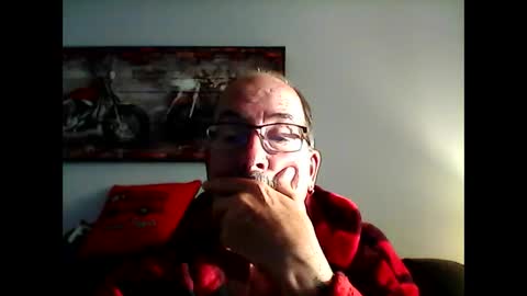 Snapshot of meathome3 chatting on September 14, 11:44 am me at home online show from September 14, 11:44 am