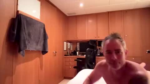 Meau Lest online show from March 3, 2:29 am