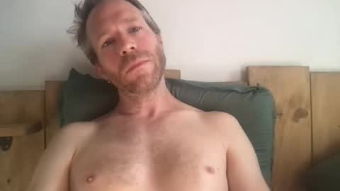 mecdelille online show from May 23, 6:53 am