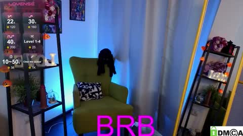 Amy online show from March 1, 2:10 pm