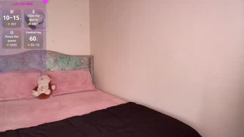 Meelisa Reed online show from October 11, 5:16 pm