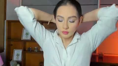 megaan_rouse online show from July 16, 12:19 pm