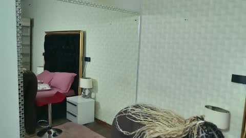 MegaBoobsDee online show from November 29, 5:59 am