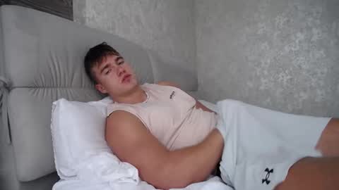 Max online show from October 9, 9:59 am