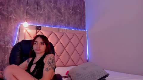 M E G A N online show from February 3, 1:09 am