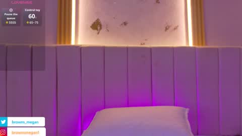 Megan  online show from March 3, 1:07 pm