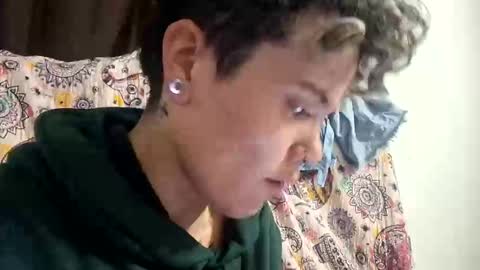 Megan and sophi online show from October 19, 5:23 am