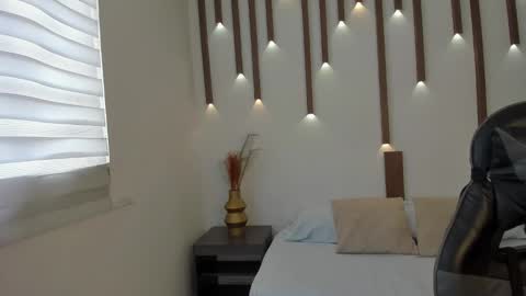 MEGAN COOPER online show from December 17, 7:09 pm