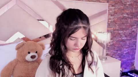     online show from September 29, 11:31 am