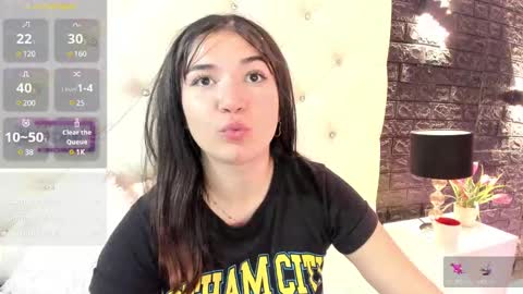     online show from February 21, 5:31 pm