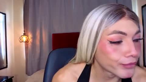 megan do santos online show from March 23, 8:14 pm