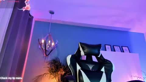    online show from October 1, 2:54 am