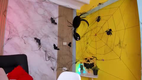 Megan online show from October 30, 11:33 am