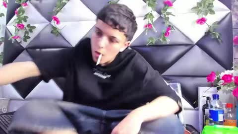 megan_thompsonn_ online show from October 30, 2:56 am