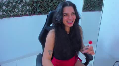 Snapshot of megan_whitte_01 chatting on March 10, 3:12 am megan white 01 online show from March 10, 3:12 am