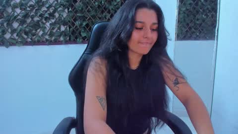 Snapshot of megan_whitte_01 chatting on March 10, 6:16 am megan white 01 online show from March 10, 6:16 am
