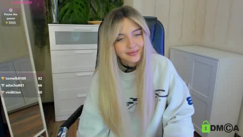 Megan online show from March 4, 7:11 pm