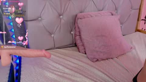 Megan online show from October 17, 4:33 pm