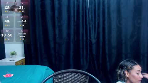 Snapshot of meganadriels96 chatting on February 11, 7:48 pm M E G A N online show from February 11, 7:48 pm
