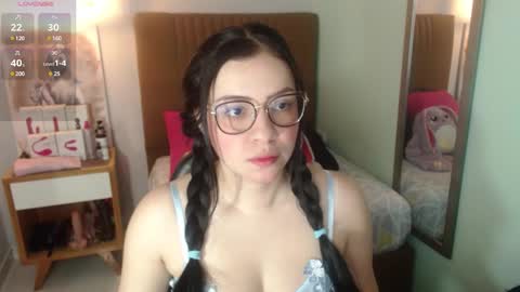 Snapshot of megancero chatting on February 14, 12:47 pm Megan online show from February 14, 12:47 pm