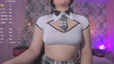 Snapshot of megancero chatting on February 24, 12:37 pm Megan online show from February 24, 12:37 pm