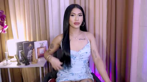 Megan online show from October 19, 6:18 am