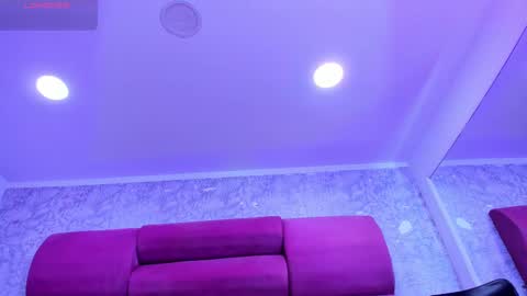 Snapshot of meganfoxxi_ chatting on February 28, 11:56 pm MeganFOXXI online show from February 28, 11:56 pm