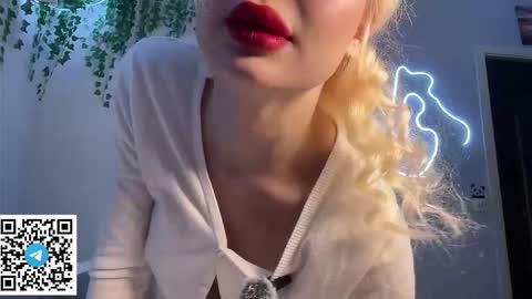 Jenny online show from September 9, 9:09 am