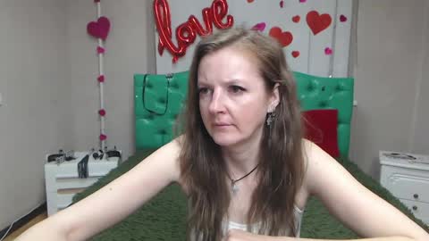 MeganPirs online show from May 19, 3:02 am