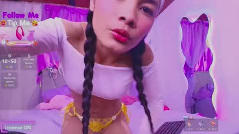 Megan online show from October 12, 2:09 pm