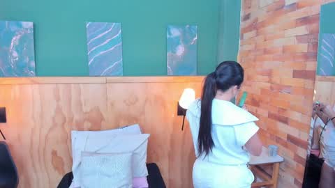Megan online show from May 1, 12:10 pm