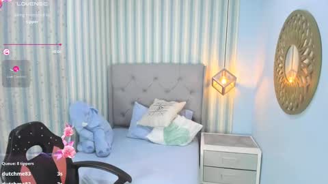 M E G A N  online show from February 8, 3:42 pm