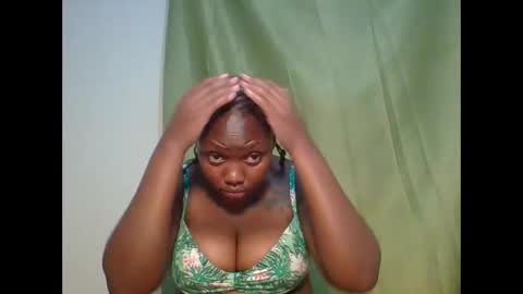 meghan_spice online show from October 8, 4:02 pm