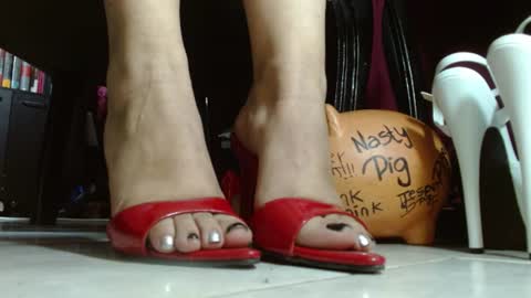 Goddess Sara online show from July 3, 5:23 am
