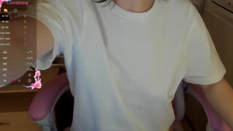 Katie  Payne online show from October 16, 6:29 pm