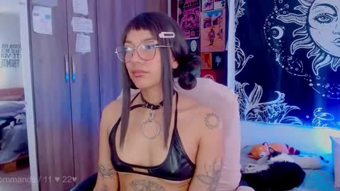 Melissa  -  -  Please help me to reach 100 thumbs up online show from October 29, 7:58 pm