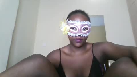 Snapshot of mel_humpjuice chatting on January 10, 10:15 pm mel online show from January 10, 10:15 pm