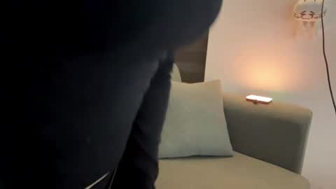 Melana online show from April 7, 11:23 am